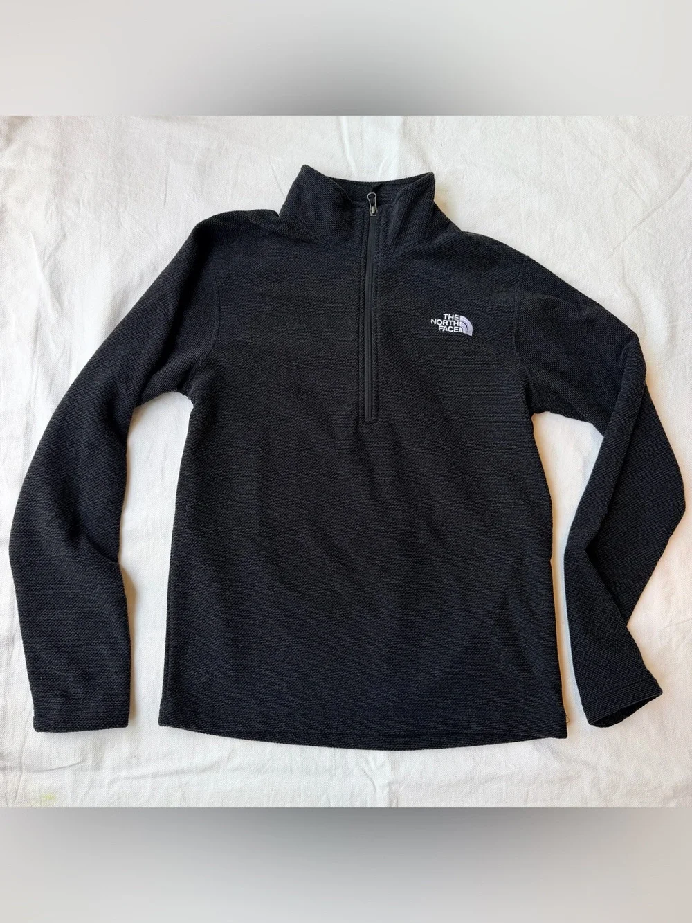 The North Face Men’s Black Quarter-Zip Fleece Pullover